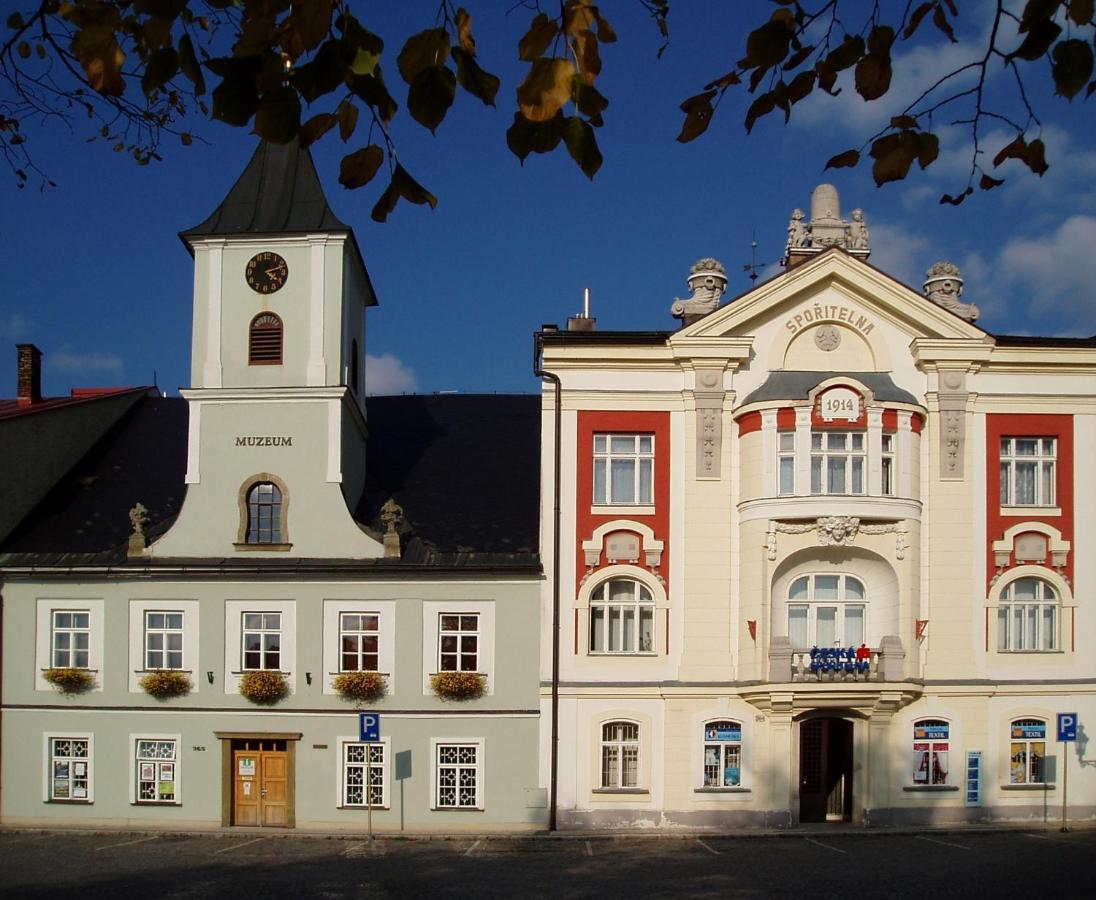 Hotel Zlata Labut Králíky 外观 照片