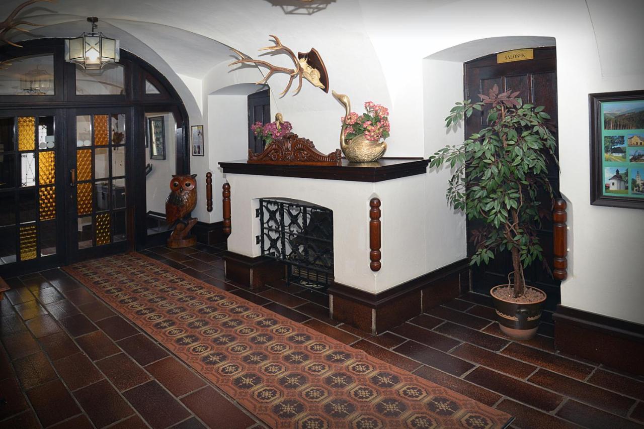 Hotel Zlata Labut Králíky 外观 照片